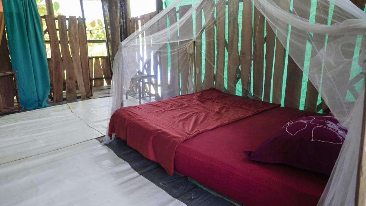 Miguel Surf Camp Hotell Quepos Eksteriør bilde